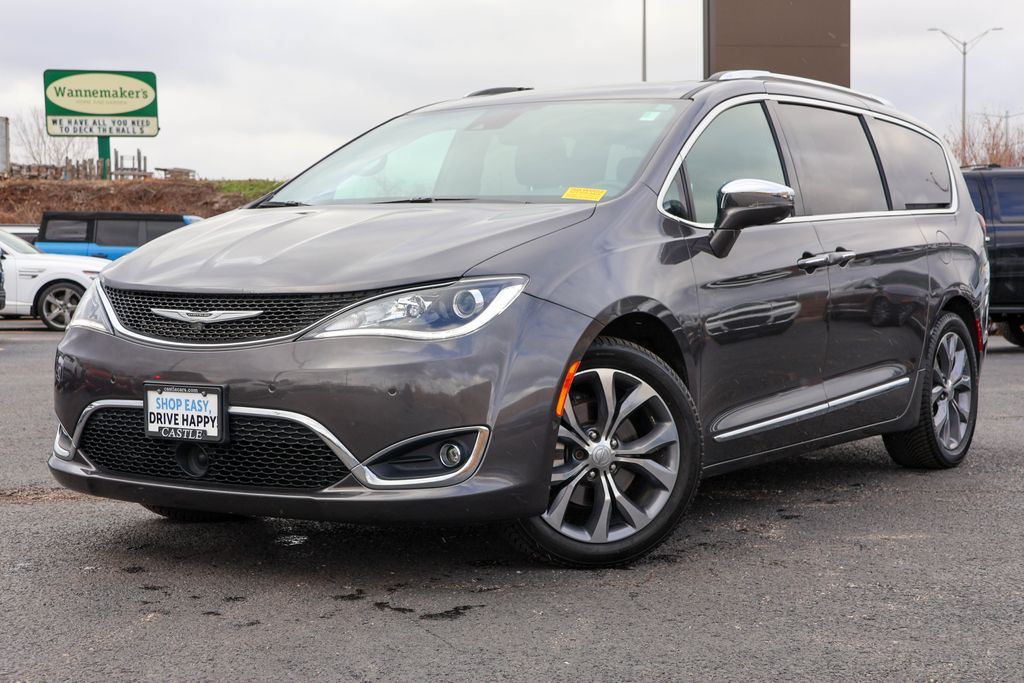 2019 Chrysler Pacifica Limited 2