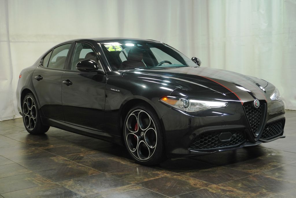 2023 Alfa Romeo Giulia Veloce