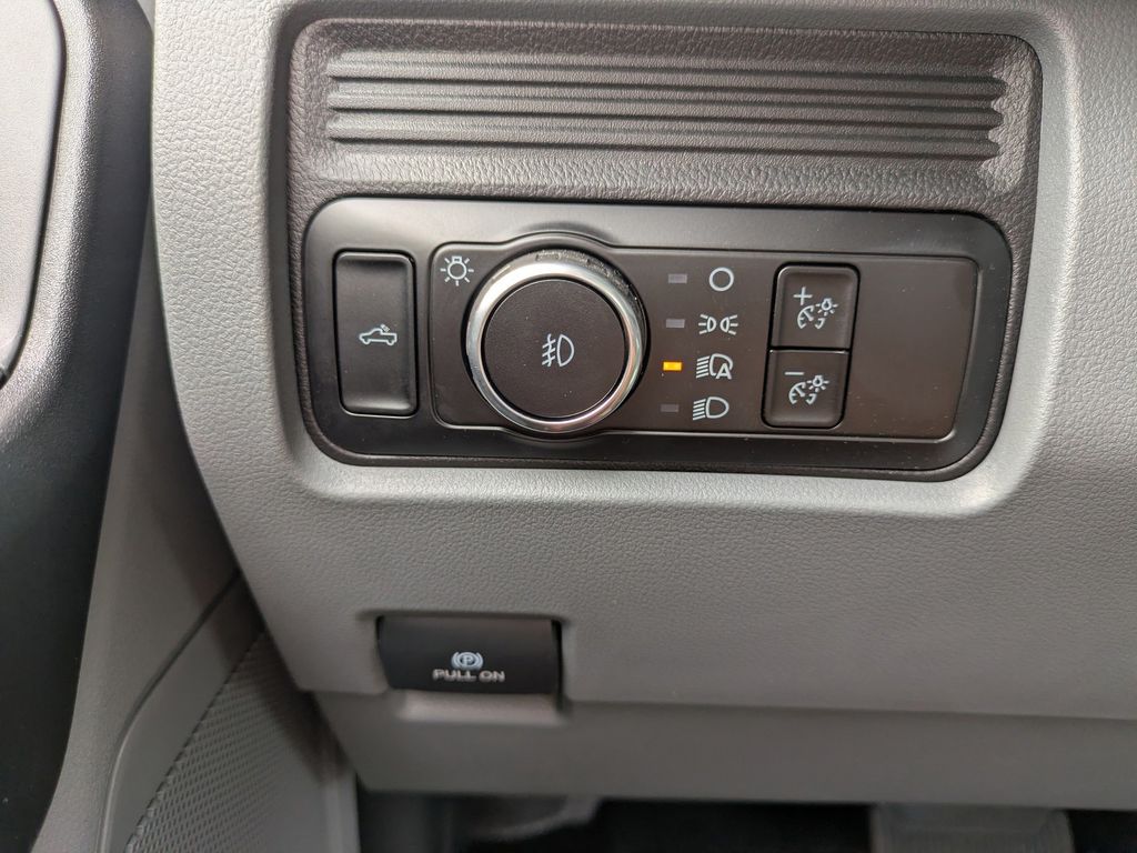 2025 Ford F-550 Chassis XL