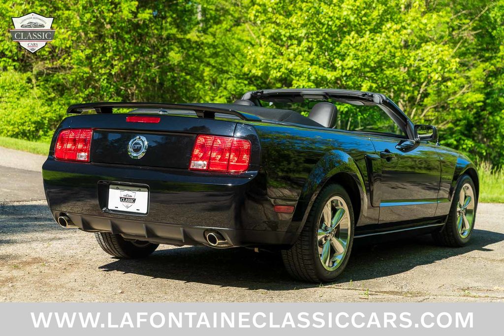 2007 Ford Mustang 189