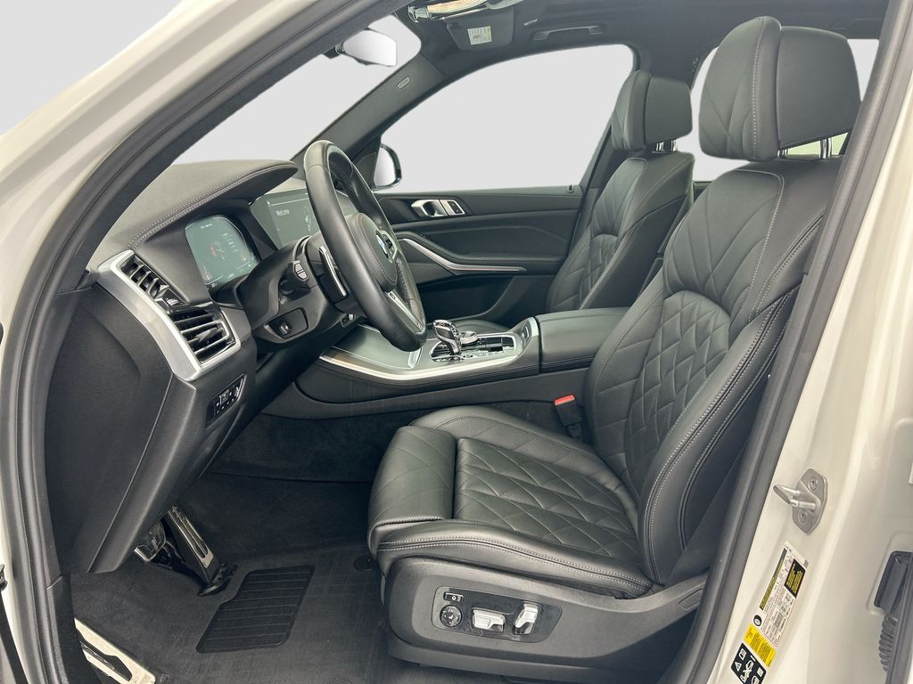 Thumbnail: 2023 BMW X5 - 18