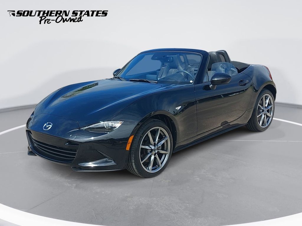 2022 Mazda MX-5 Miata Grand Touring RWD