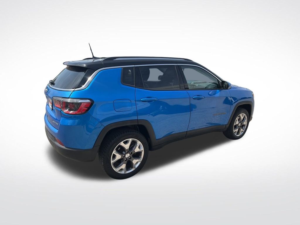 2018 Jeep Compass Limited photo