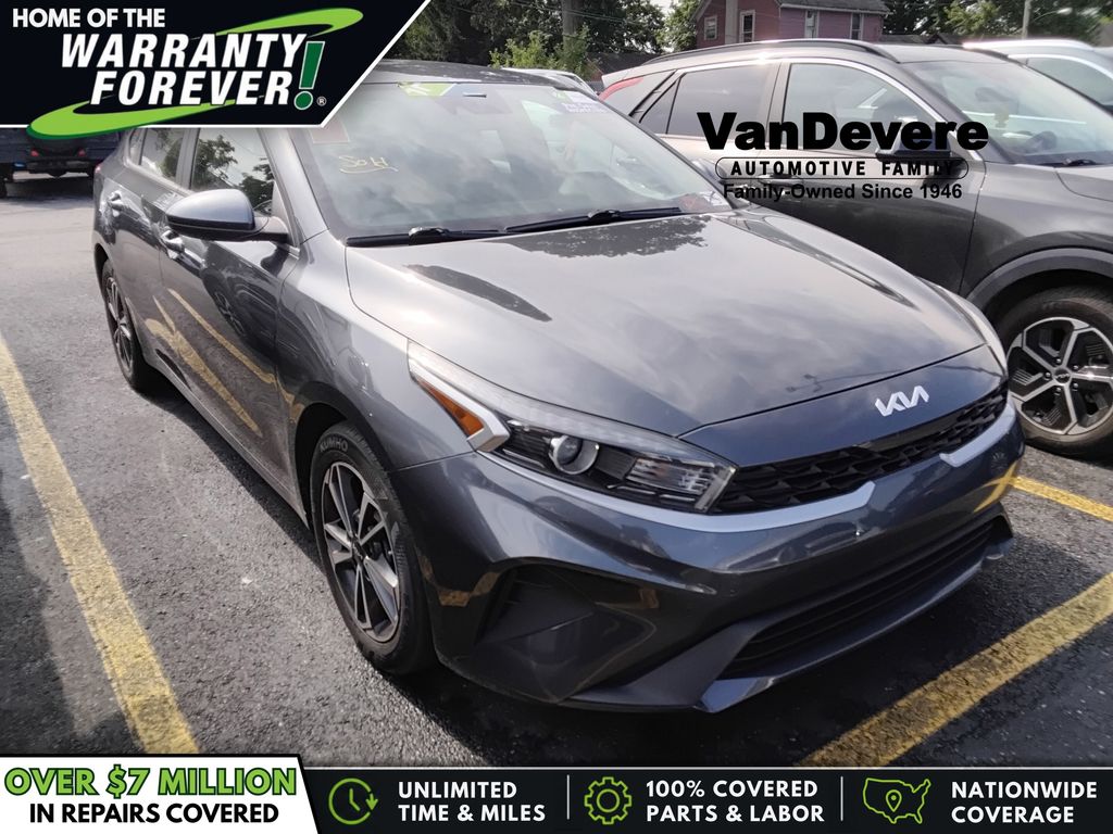 2022 Kia Forte LXS FWD