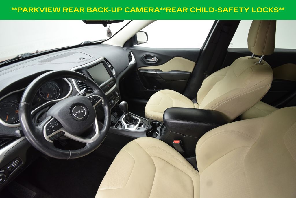 used 2015 Jeep Cherokee car, priced at $9,500