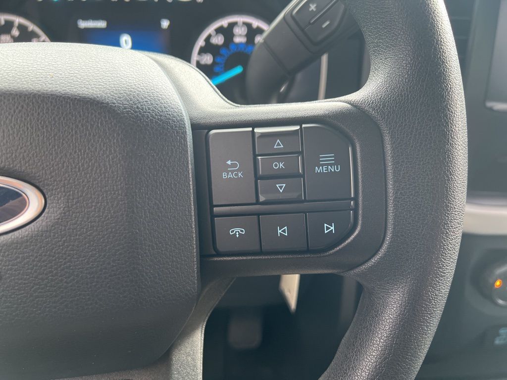 2022 Oxford White Ford F-150 XLT 4X4 Truck