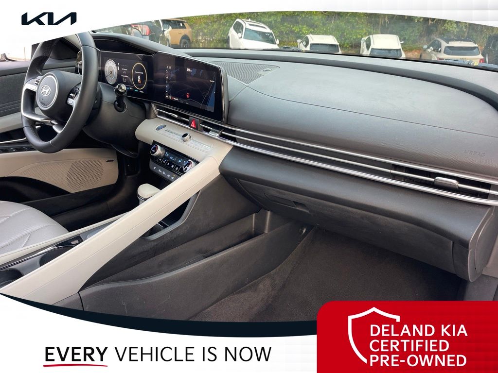 Used 2024 Hyundai Elantra Sedan