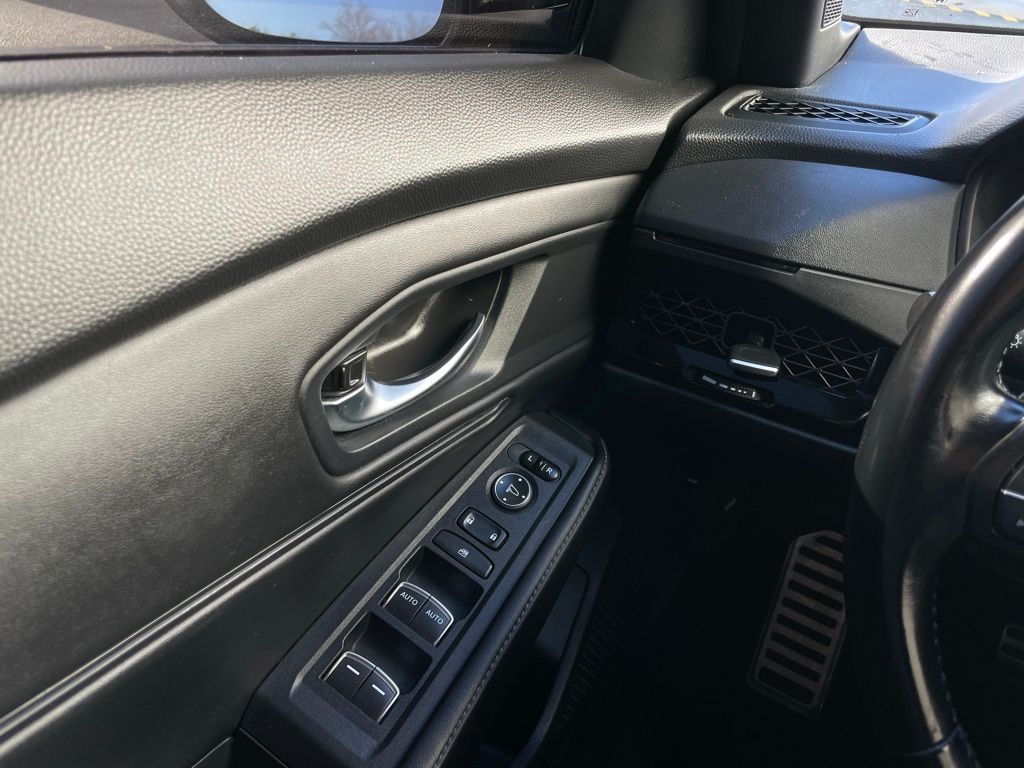 Thumbnail: 2023 Honda Accord - 22