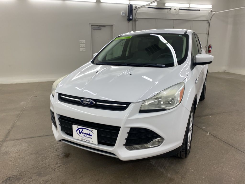 2016 Ford Escape SE photo