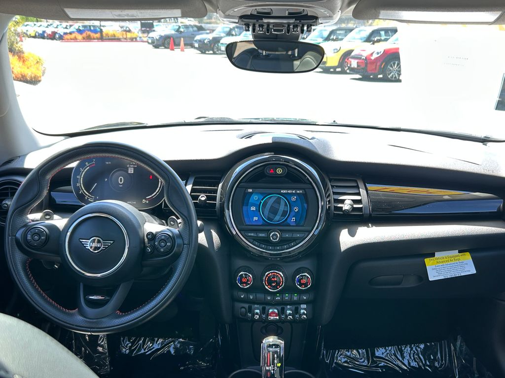 Thumbnail: 2021 MINI Cooper - 30