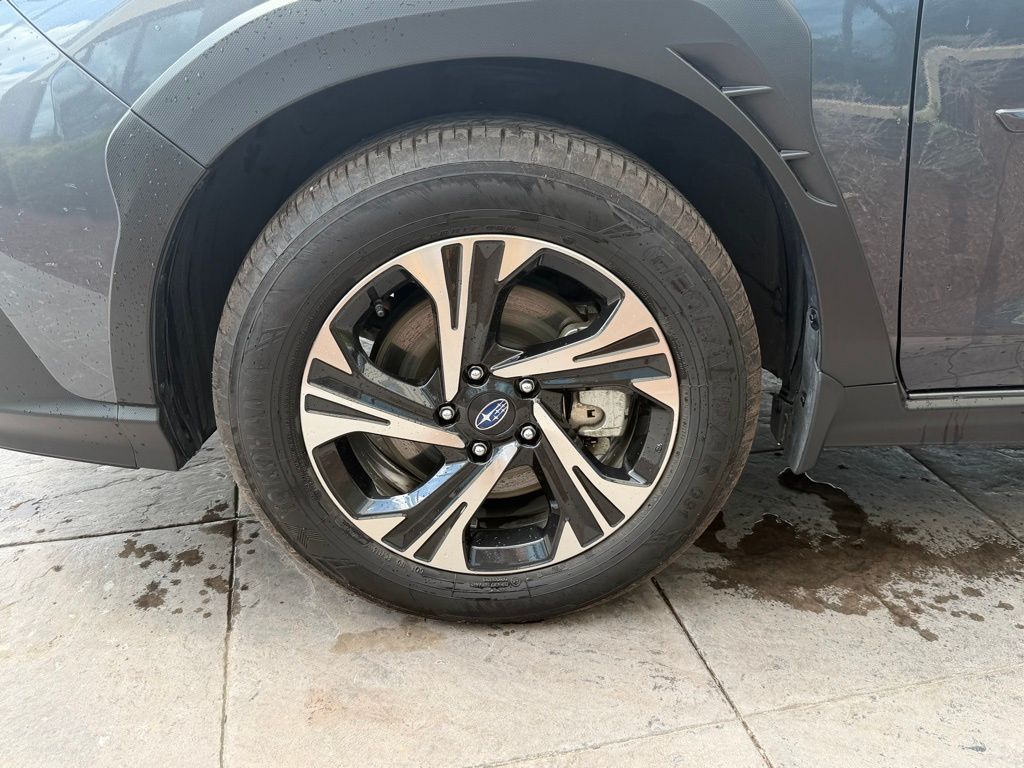 Used 2025 Gray Subaru Premium image 9