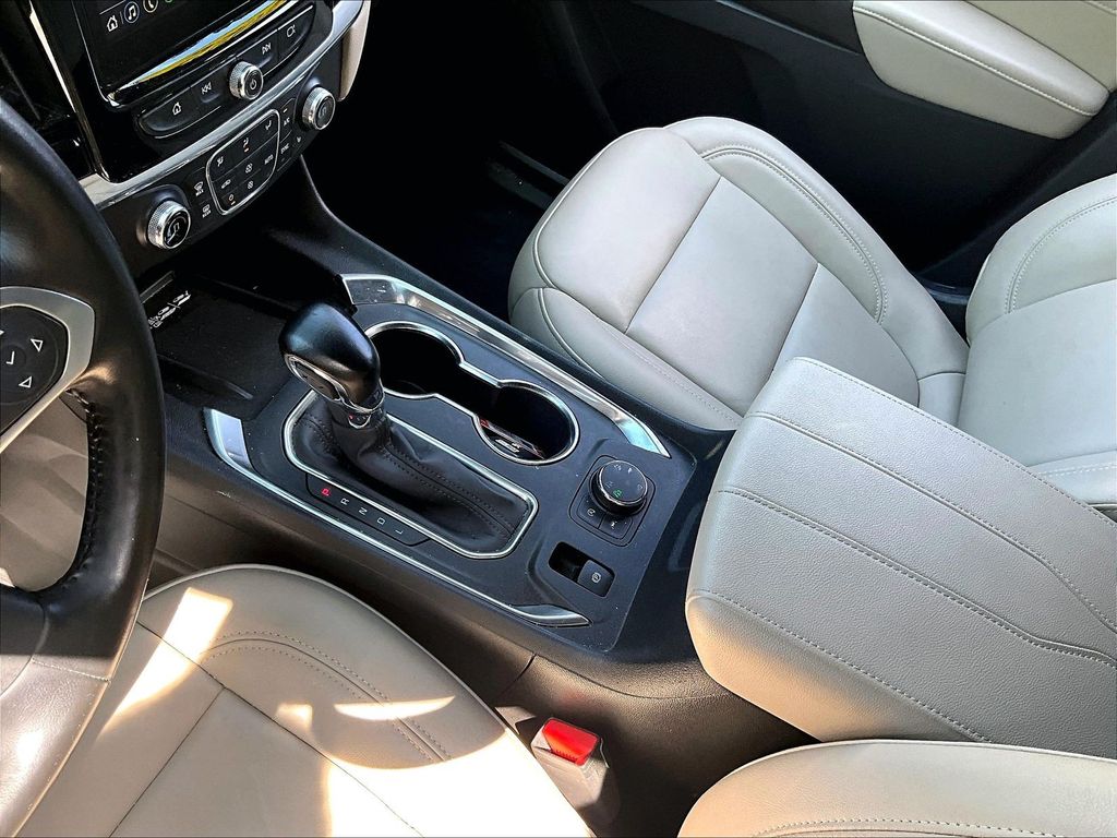 2022 Chevrolet Traverse — photo 21