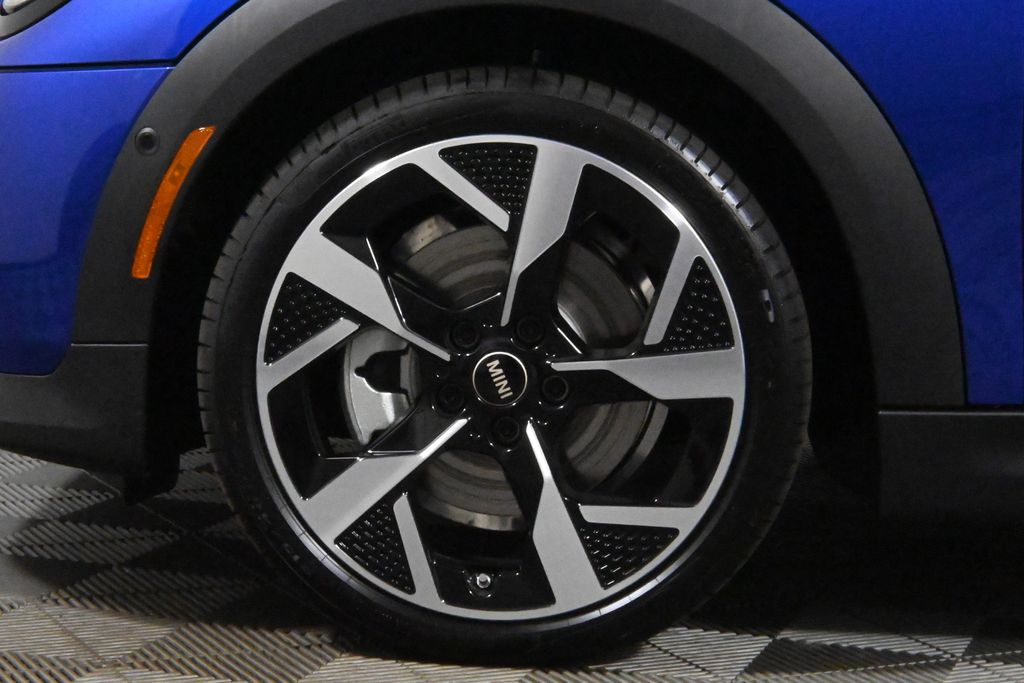 Thumbnail: 2025 MINI Cooper - 12