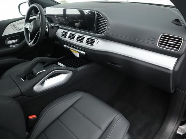 Thumbnail: 2026 Mercedes-Benz GLE - 19