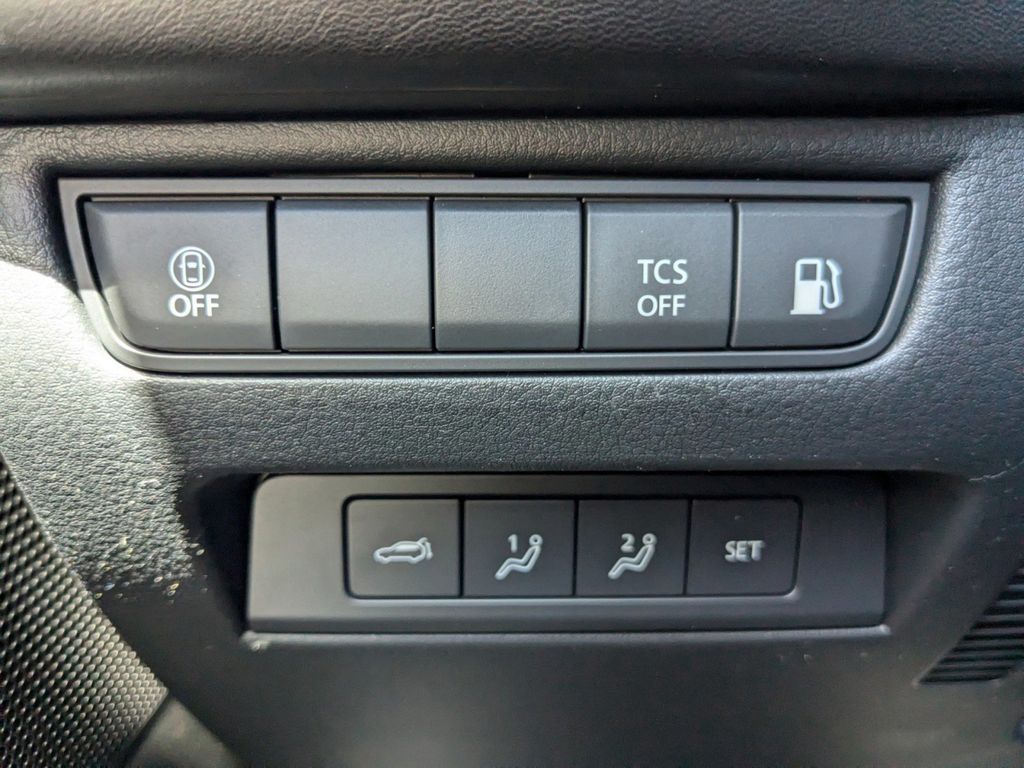 2025 Mazda CX-50 Hybrid Premium