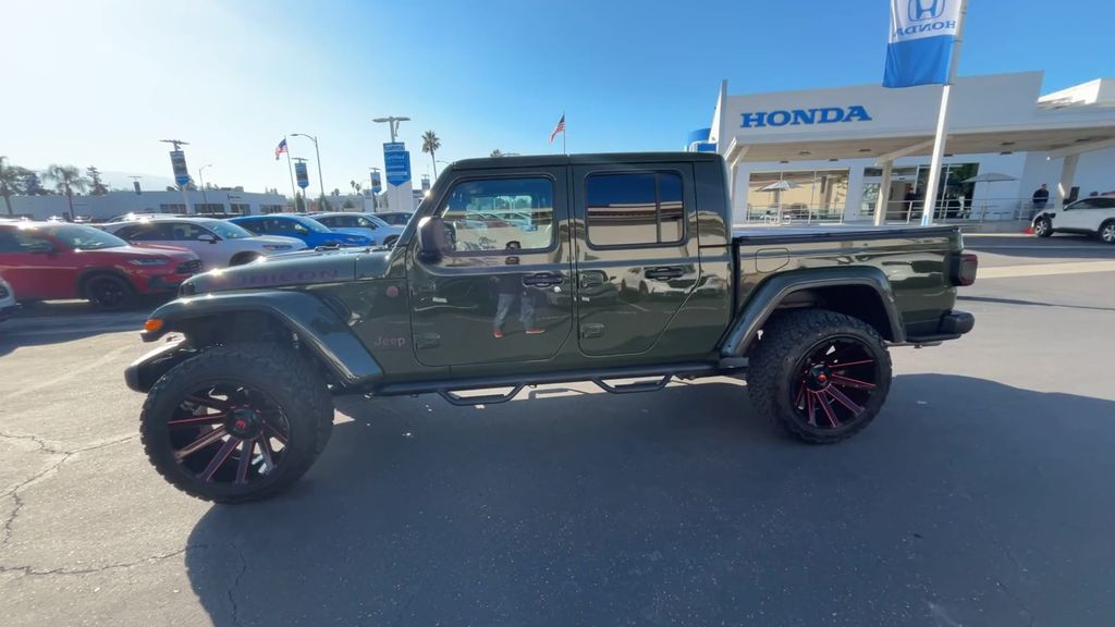 Thumbnail: 2021 Jeep Gladiator - 5