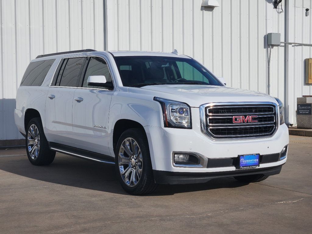 2016 GMC Yukon XL SLT 3