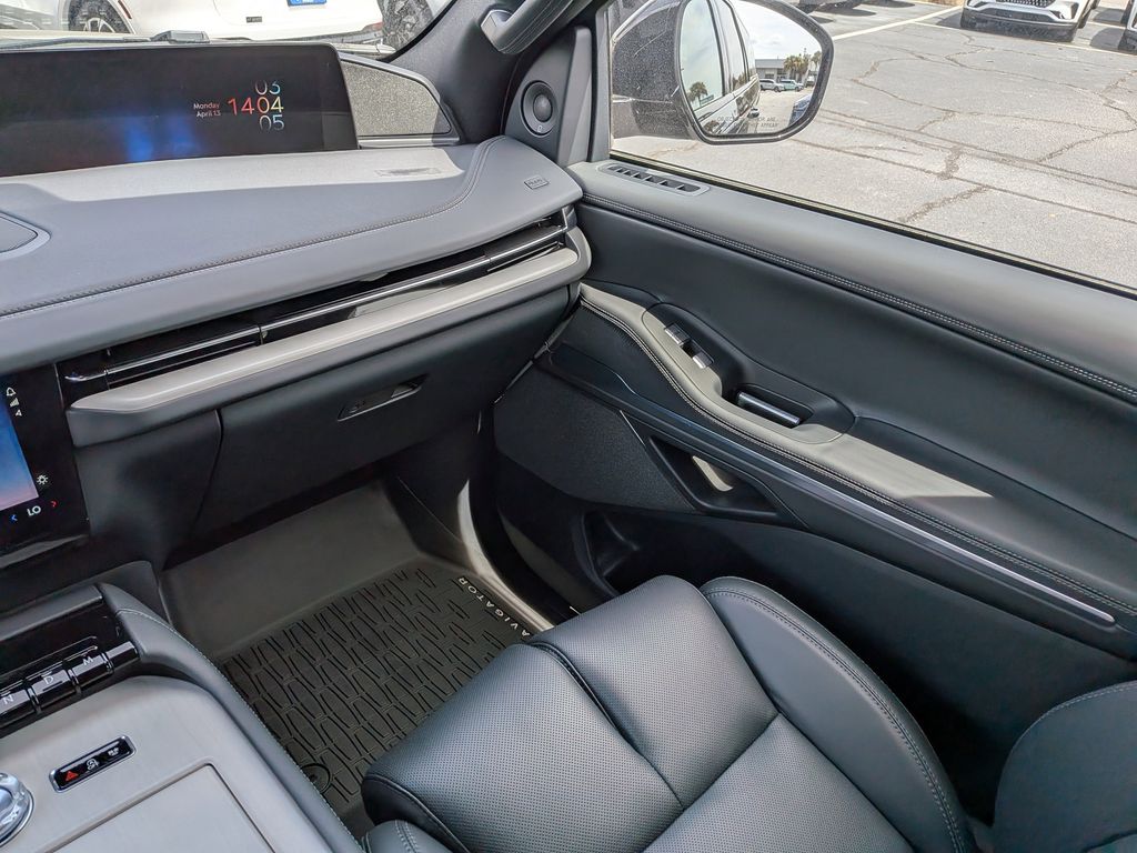 2026 Lincoln Navigator Reserve L