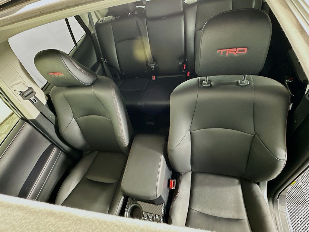 2022 Toyota 4Runner TRD Off Road 22
