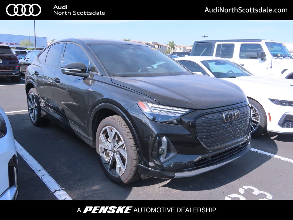 Thumbnail: 2024 Audi Q4 e-tron - 1