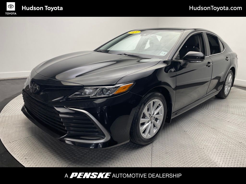 2021 Toyota Camry LE -
                Jersey City, NJ