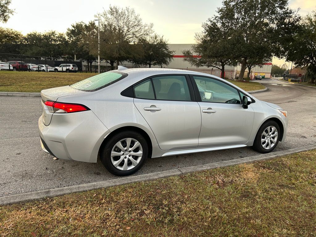 Thumbnail: 2021 Toyota Corolla - 5