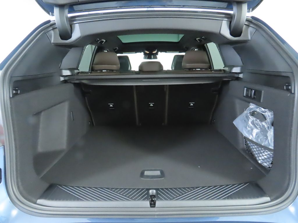 Thumbnail: 2025 BMW X3 - 29