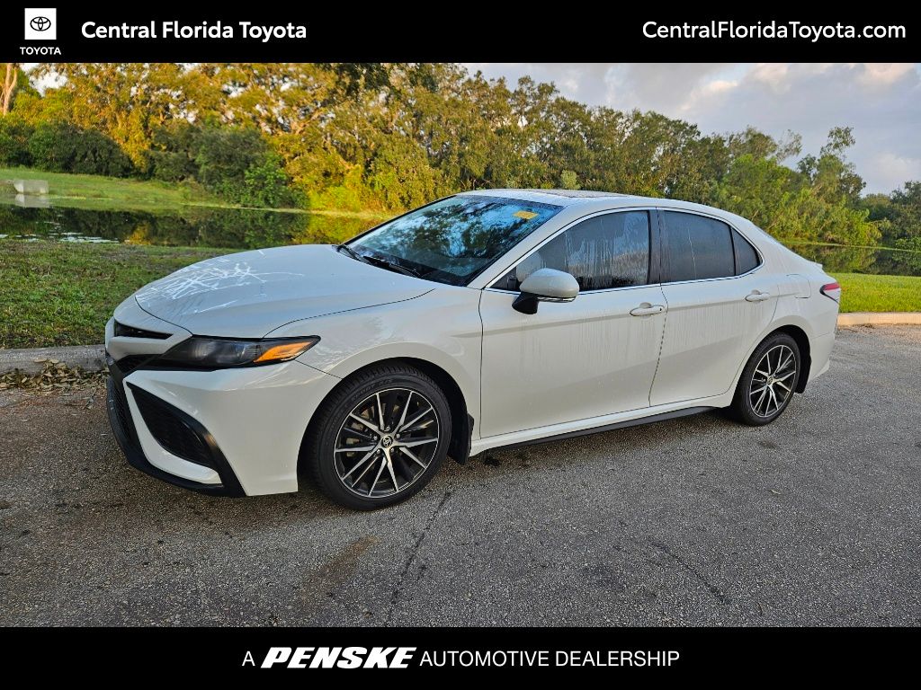 2023 Toyota Camry SE -
                Orlando, FL