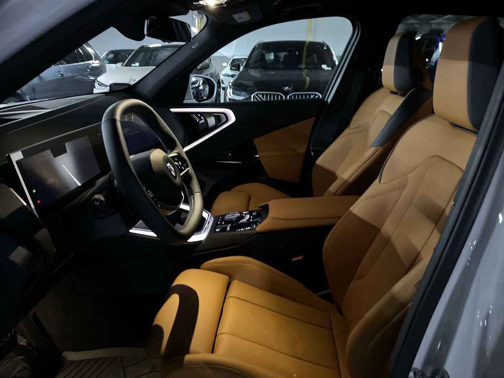 Thumbnail: 2026 BMW X3 - 11