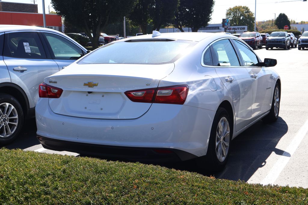 Thumbnail: 2024 Chevrolet Malibu - 9