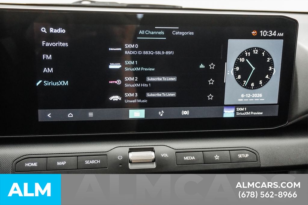 Used 2025 White Kia LXS image 33