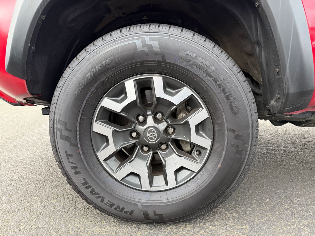 2022 Toyota Tacoma TRD Off-Road