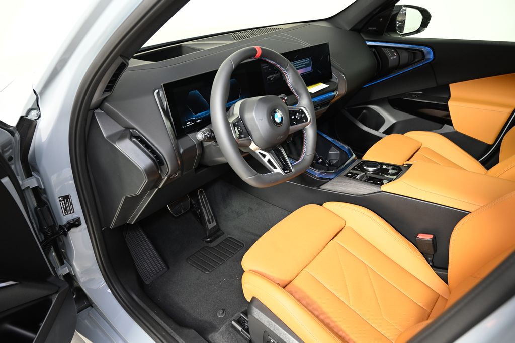 Thumbnail: 2025 BMW X3 - 16