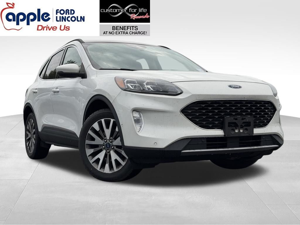 2020 Ford Escape Titanium