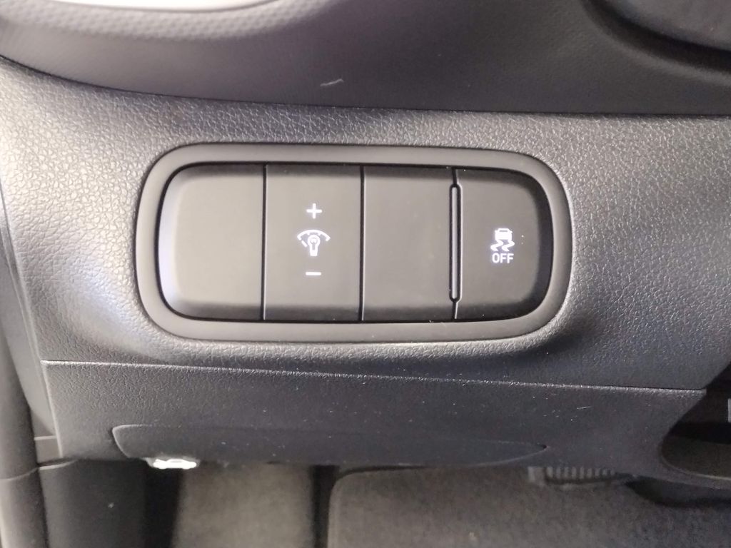 2023 Hyundai Venue SE