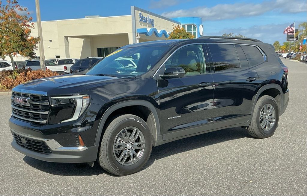 2025 GMC Acadia Elevation FWD