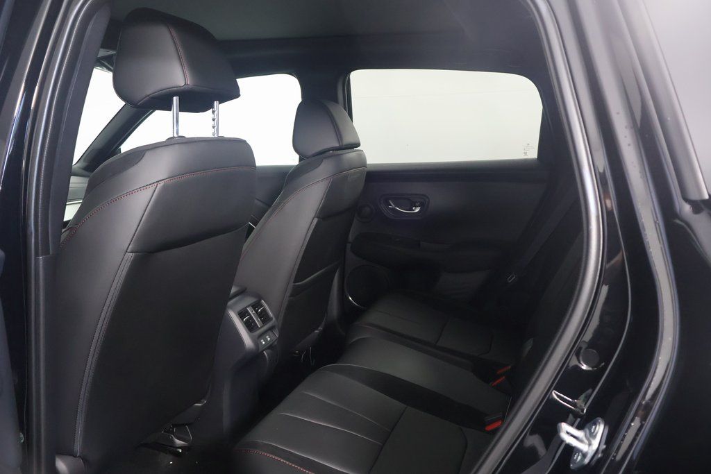 Thumbnail: 2025 Acura ADX - 6