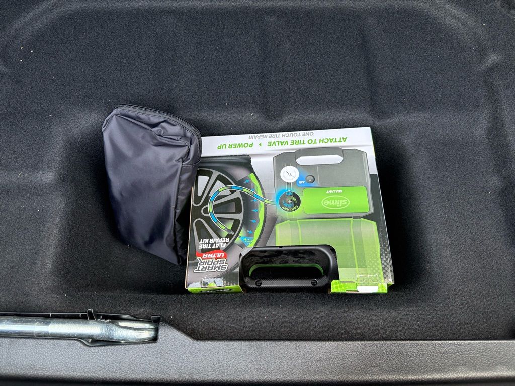 Thumbnail: 2021 Mercedes-Benz S-Class - 31