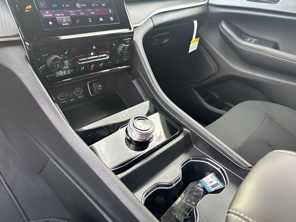 New Car 2025 Jeep Grand Cherokee  For Sale Under $40,000 In Austin, Texas