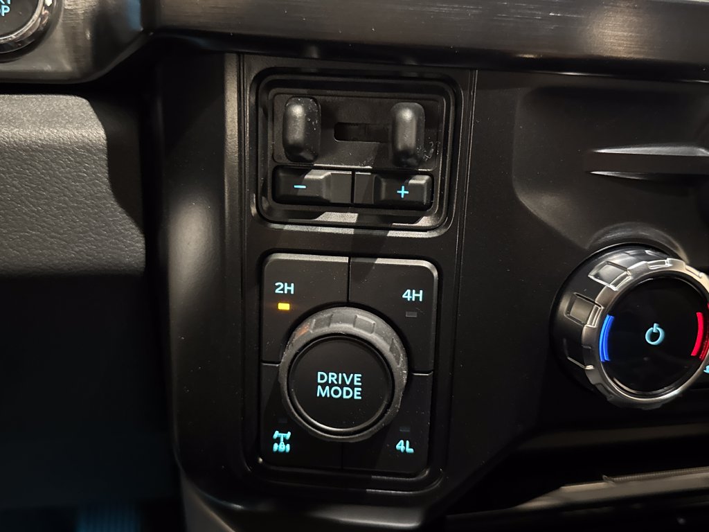 New 2026 Gray Ford Lariat image 24