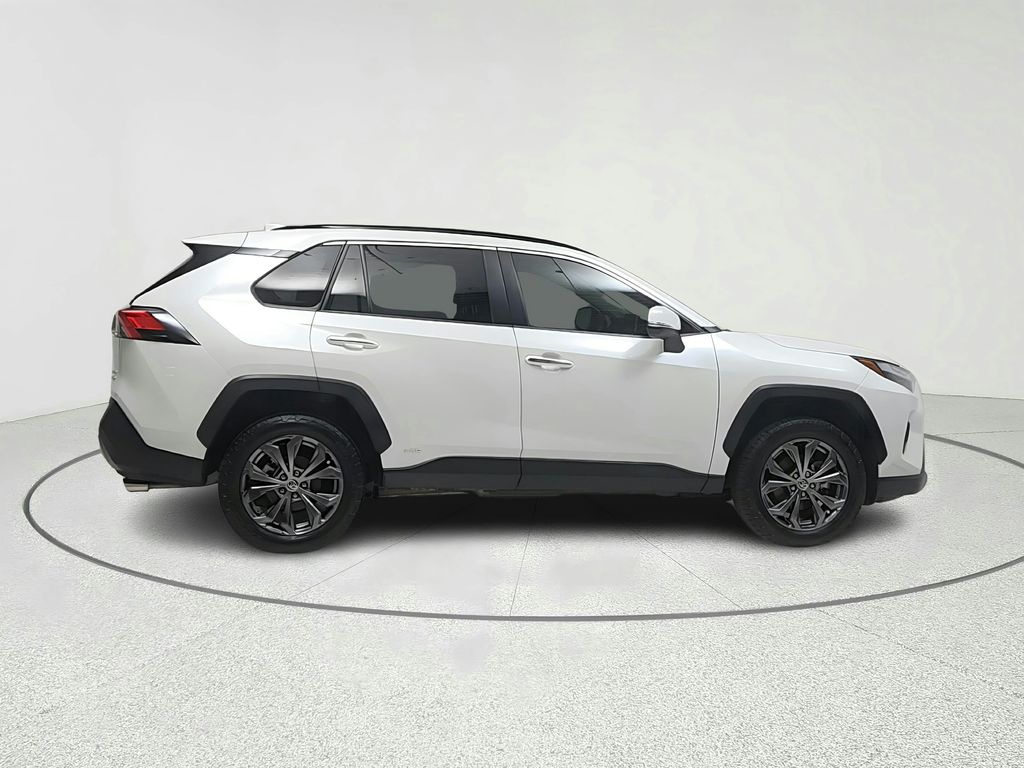 2022 Toyota RAV4 Hybrid Limited - 6
