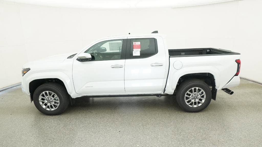 Thumbnail: 2025 Toyota Tacoma - 2