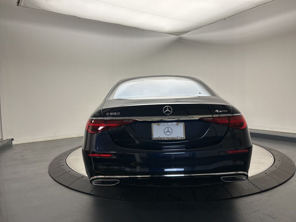 Thumbnail: 2026 Mercedes-Benz S-Class - 6