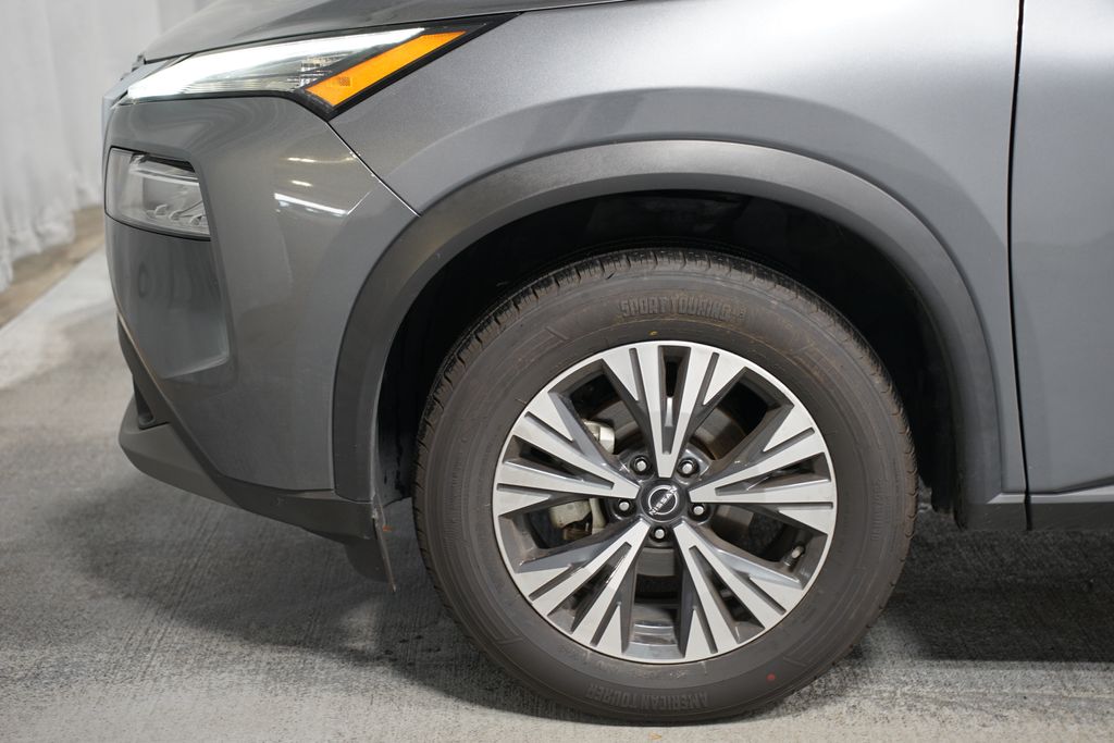 2023 Nissan Rogue SV 5