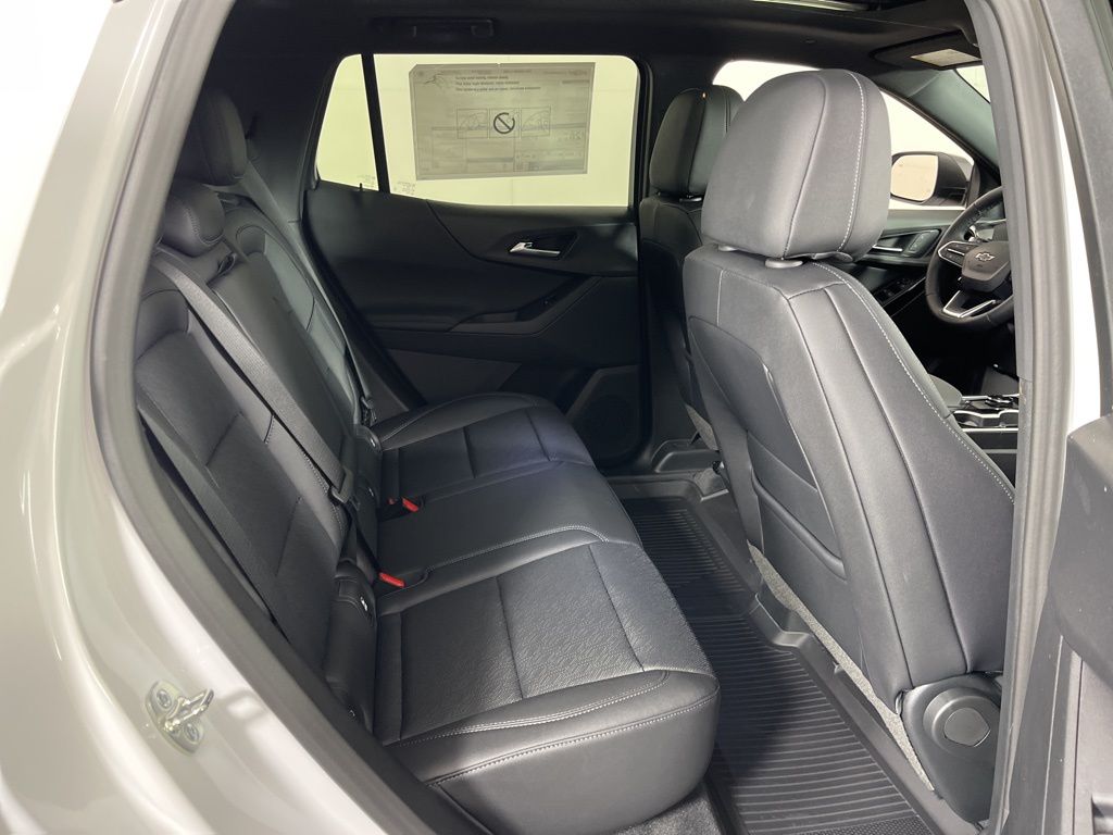 2026 Chevrolet Equinox LT 11