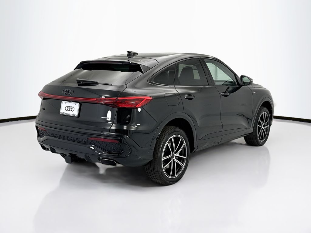Thumbnail: 2026 Audi Q5 - 5