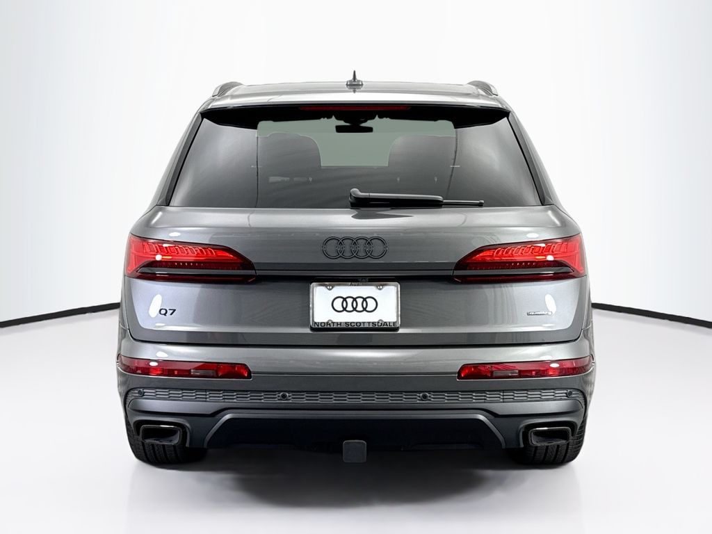 Thumbnail: 2026 Audi Q7 - 6