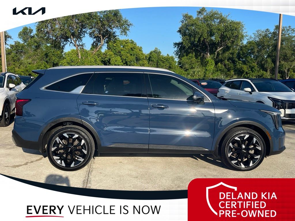 Used 2025 Kia Sorento SUV