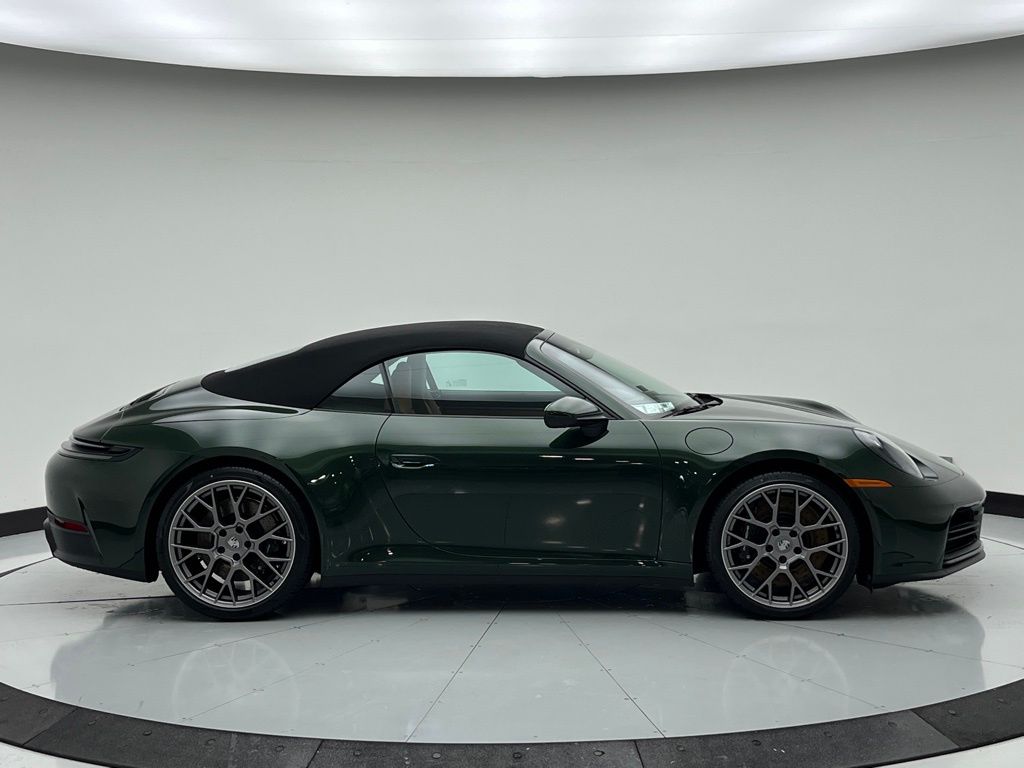 Thumbnail: 2026 Porsche 911 - 8