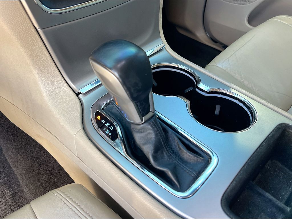 Used 2018 Black Jeep Limited image 15